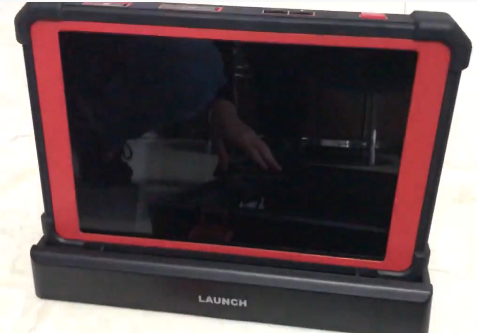 Launch X431 PAD V Review 2025 (Complete Guide And Experts’ Opinion)